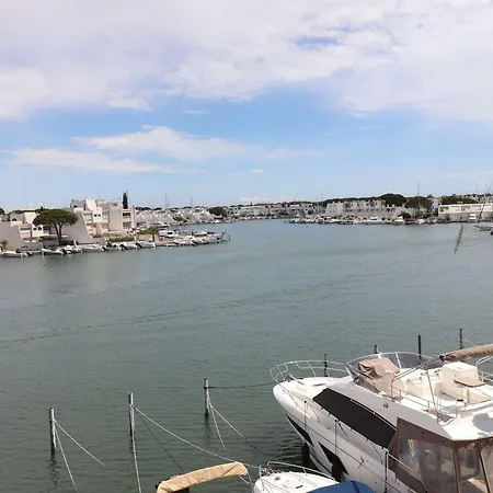 Marina 2 Pieces Avec Terrasse Et Parking, Animaux Admis, Proche - Fr-1-307-260 Apartment Le Grau-du-Roi