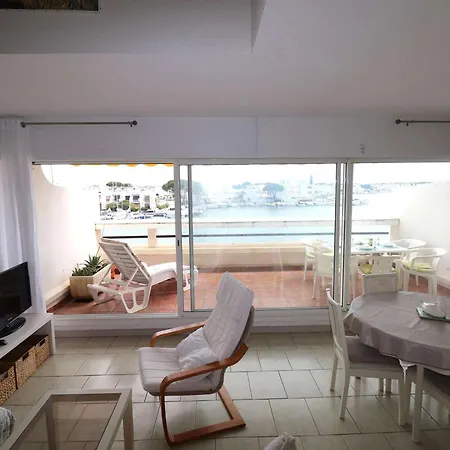 Marina 2 Pieces Avec Terrasse Et Parking, Animaux Admis, Proche - Fr-1-307-260 Διαμέρισμα *