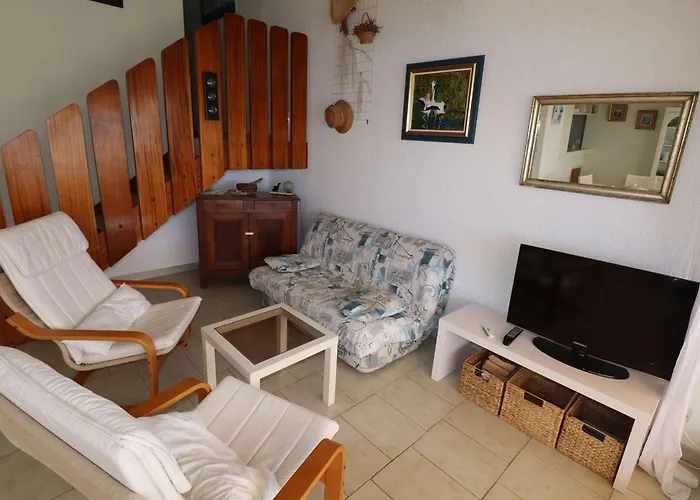 Apartmán Marina 2 Pieces Avec Terrasse Et Parking, Animaux Admis, Proche - Fr-1-307-260 Le Grau-du-Roi