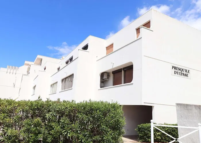 Marina 2 Pieces Avec Terrasse Et Parking, Animaux Admis, Proche - Fr-1-307-260